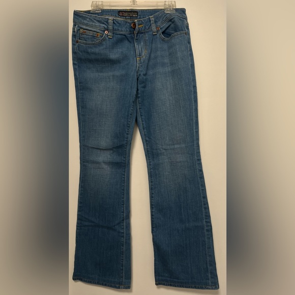 Joe’s Jean - Picture 1 of 8